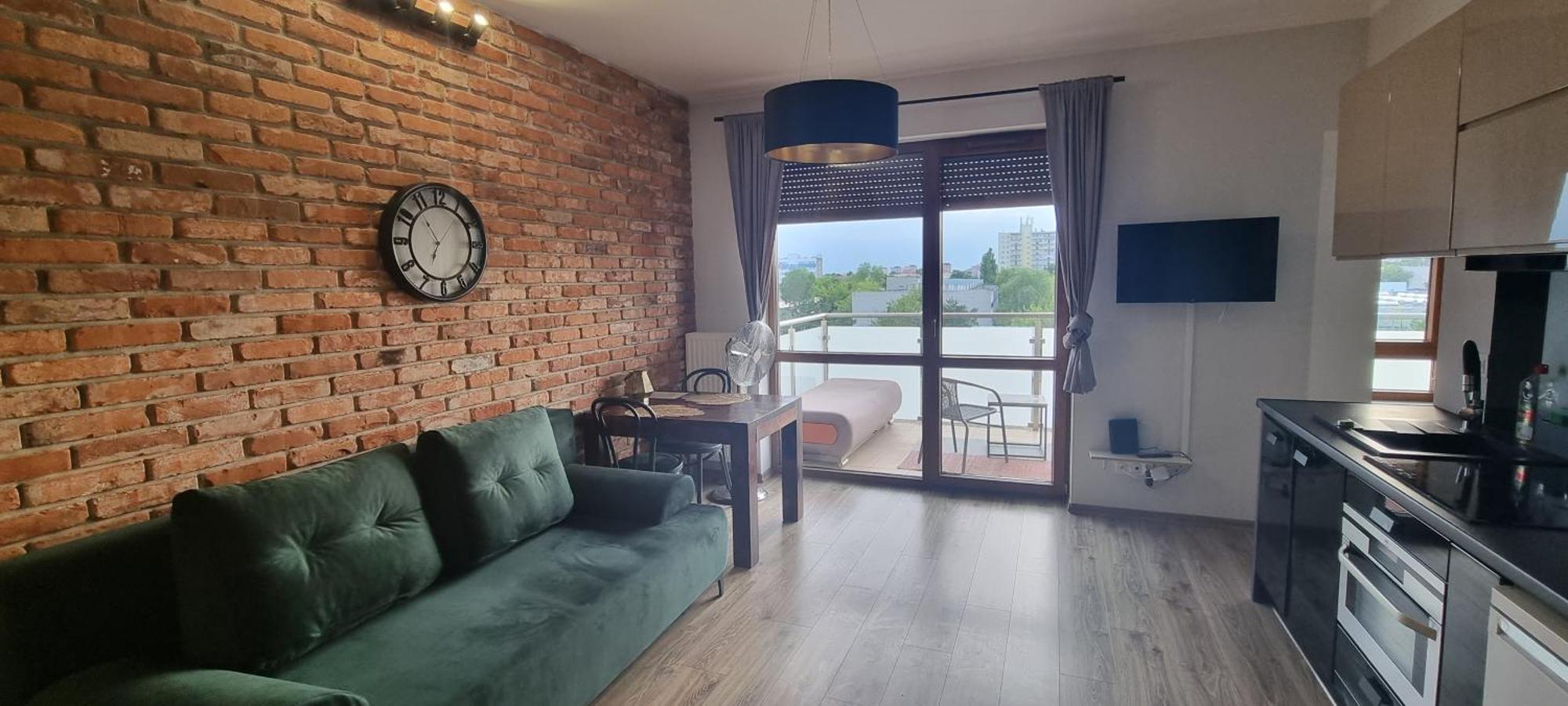 Atrium Apartment Z Garazem Thorn Exterior foto